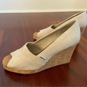 Toms, wedge